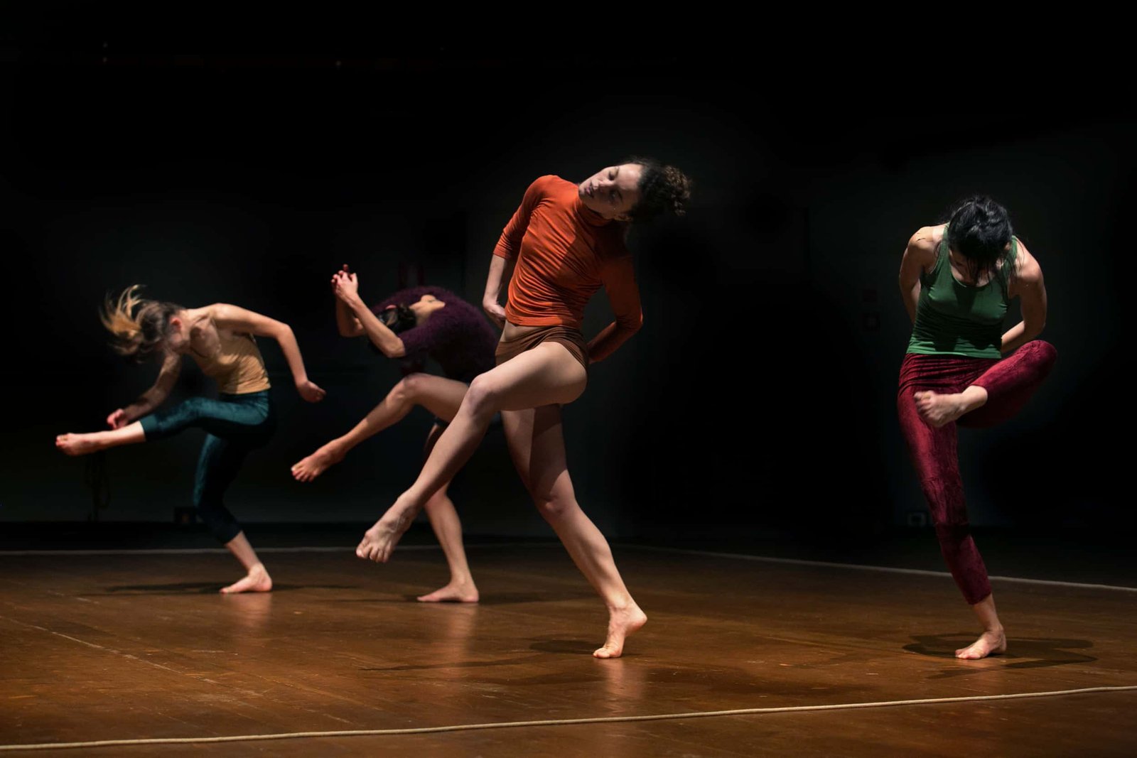 Animals without fable